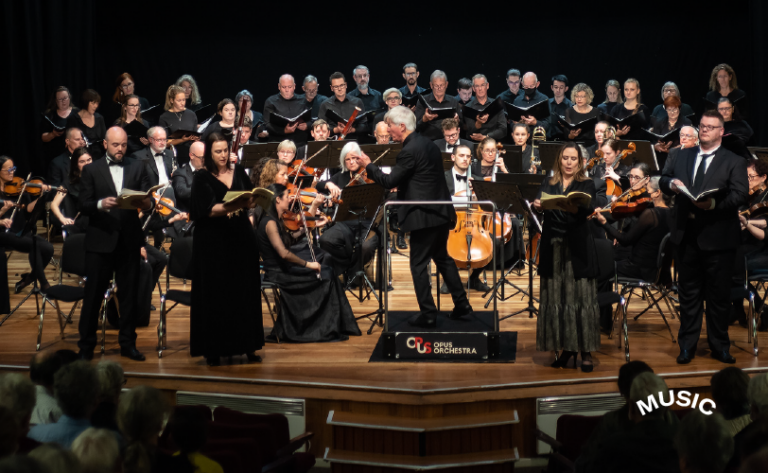 New Zealand Opera and Opus Orchestra perform